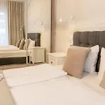 Przy Latarni Morskiej Z Garazem Kolobřeh