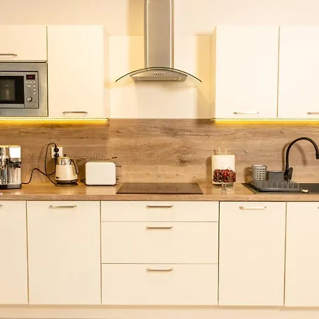 Appartamento Przy Latarni Morskiej Z Garazem