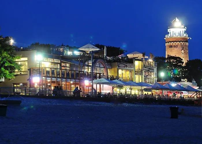 Przy Latarni Morskiej Z Garazem *